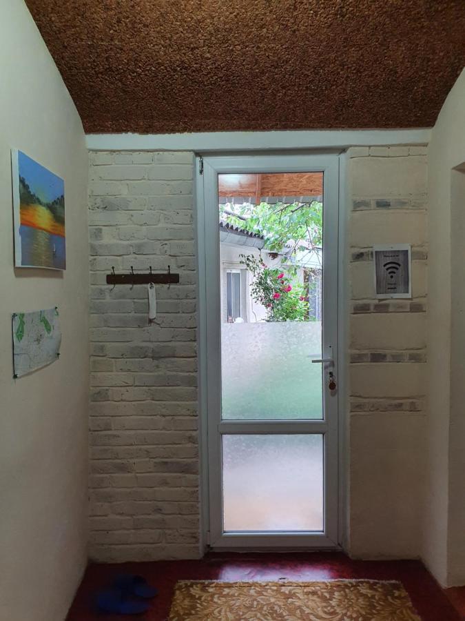 Authentic Apartment In The Centre Chişinau Exteriör bild